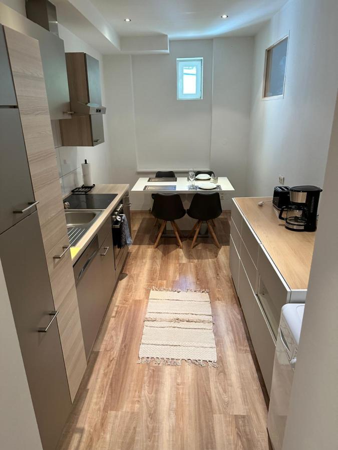 Cozy 8-Person Home In Vienna Located At Haberlgasse 82 N1 Kültér fotó