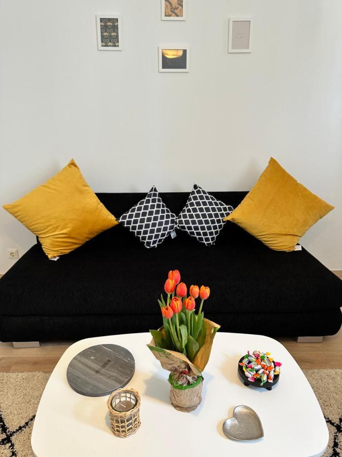 Cozy 8-Person Home In Vienna Located At Haberlgasse 82 N1 Kültér fotó